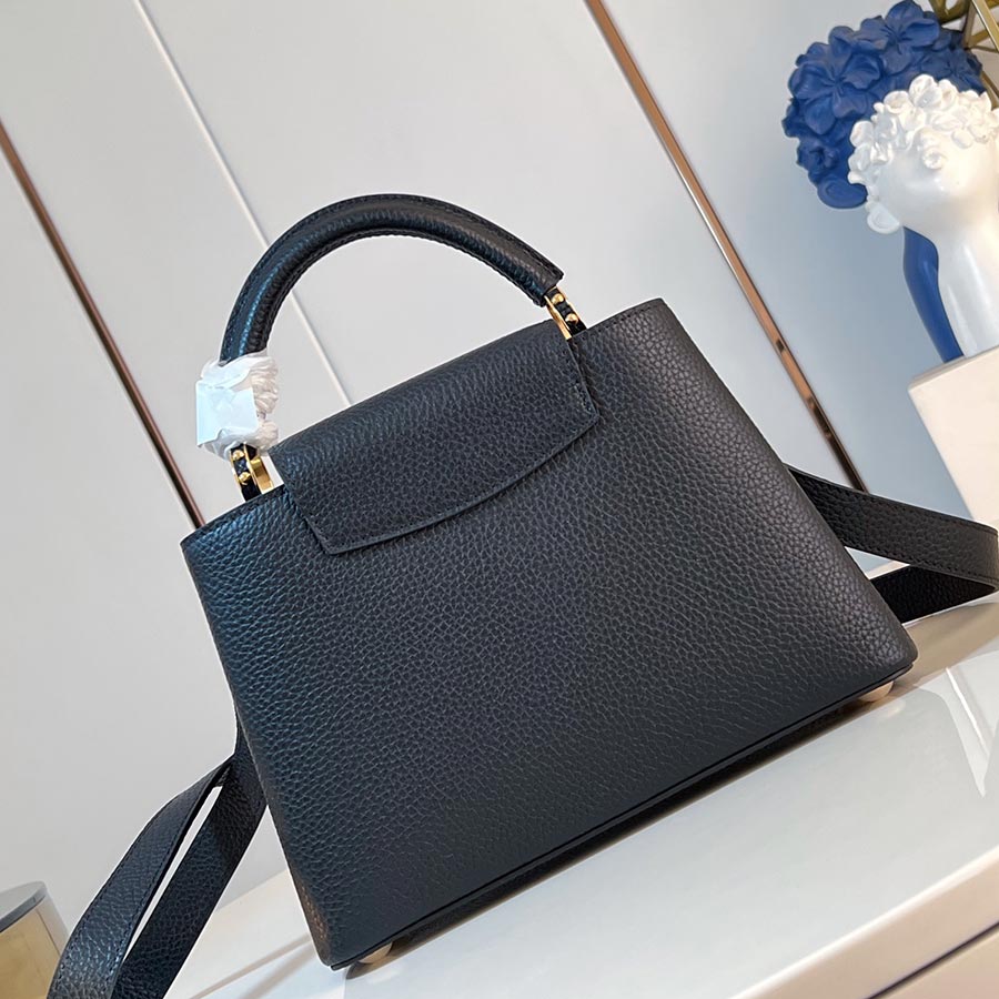 Louis Vuitton Capucines Taurillon Louis Vuitton Capucines Taurillon