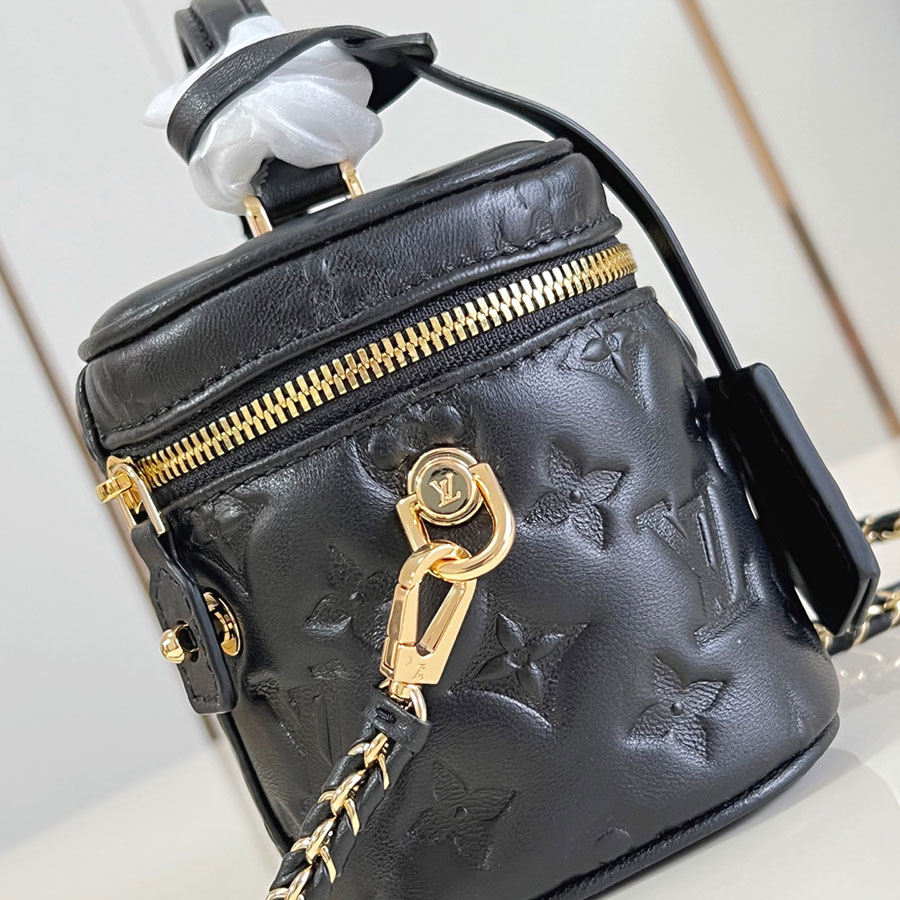 Louis Vuitton Vanity  Nicolas Ghesquière