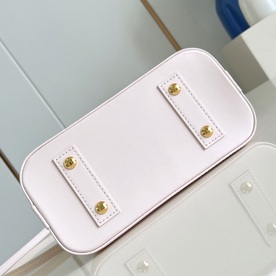 LOUIS VUITTON Alma BB Epi LOUIS VUITTON Alma BB Epi