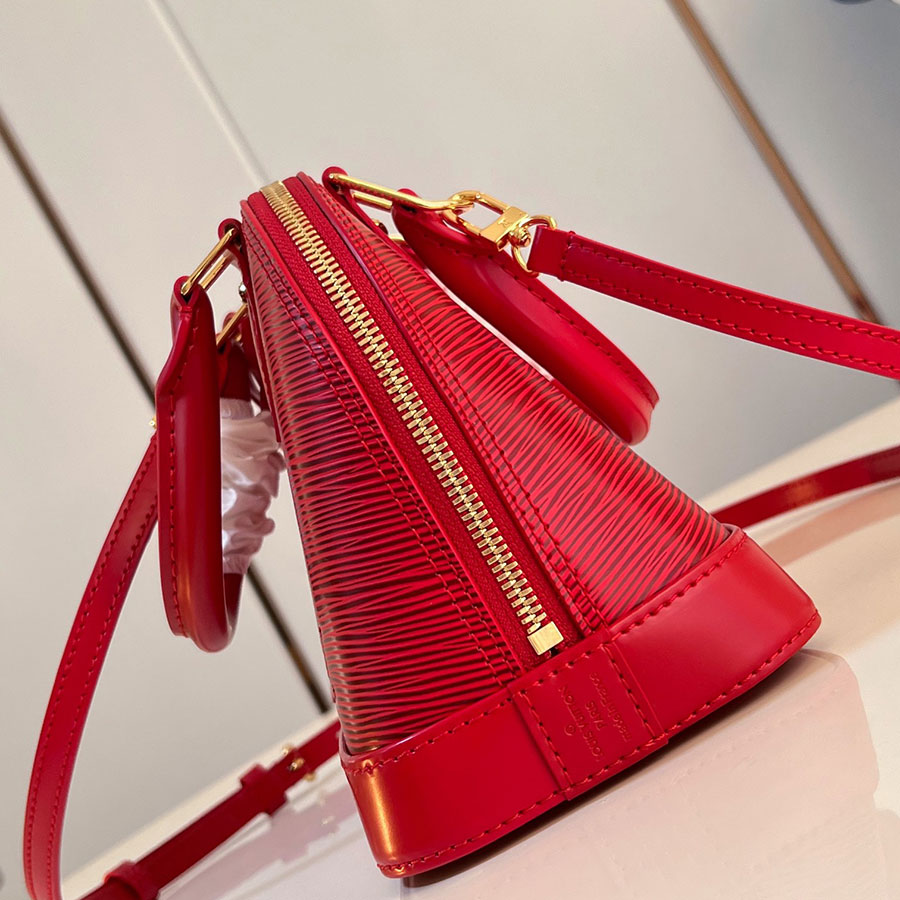 Louis Vuitton  Alma BB   Epi