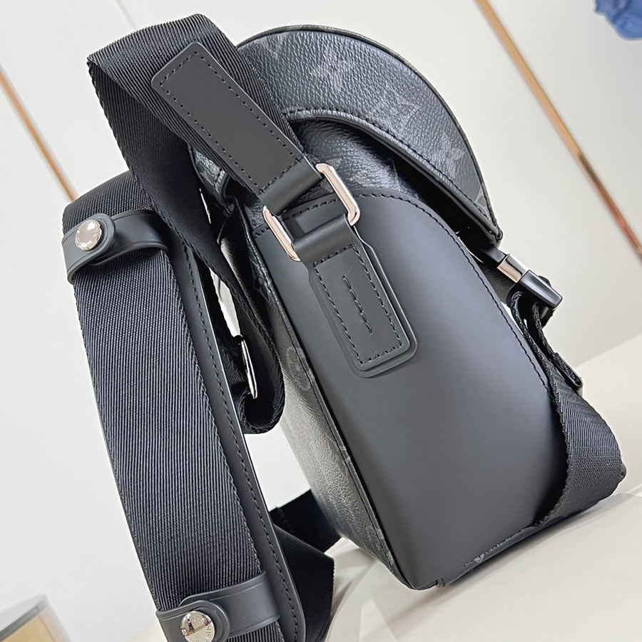 Louis Vuitton Messenger PM Voyager Louis Vuitton Messenger PM Voyager