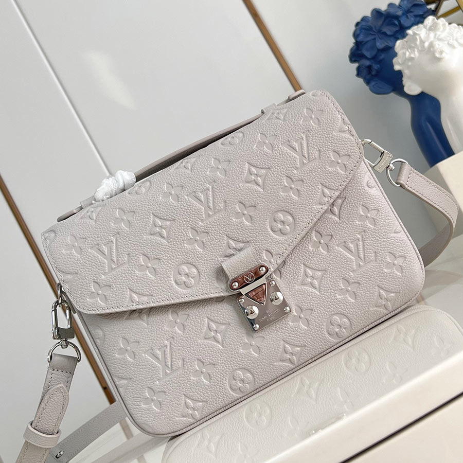 Louis Vuitton  Pochette Métis Monogram Empreinte