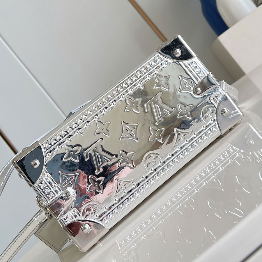 Louis Vuitton  Valisette Trésor Monogram
