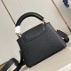 Louis Vuitton  Capucines  Taurillon