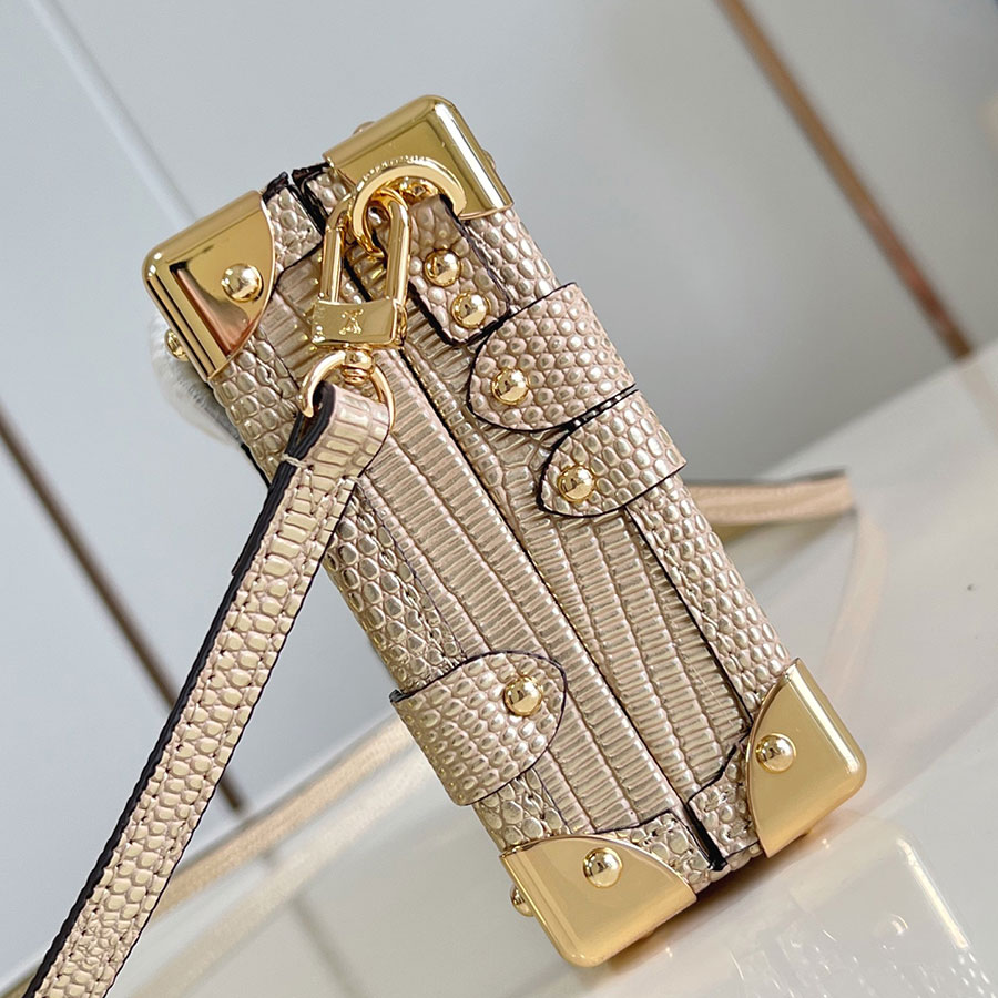 Louis Vuitton Petite Malle Nicolas Ghesquière Louis Vuitton Petite Malle Nicolas Ghesquière