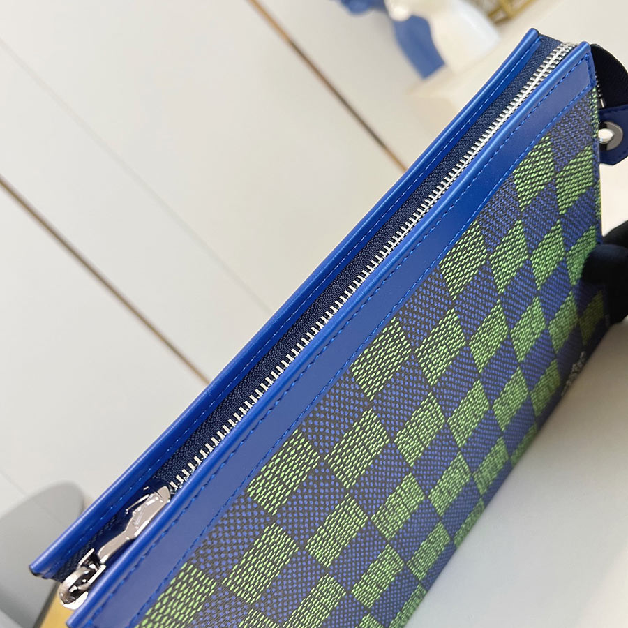 Louis Vuitton Pochette Voyage Damier Graphite Louis Vuitton Pochette Voyage Damier Graphite