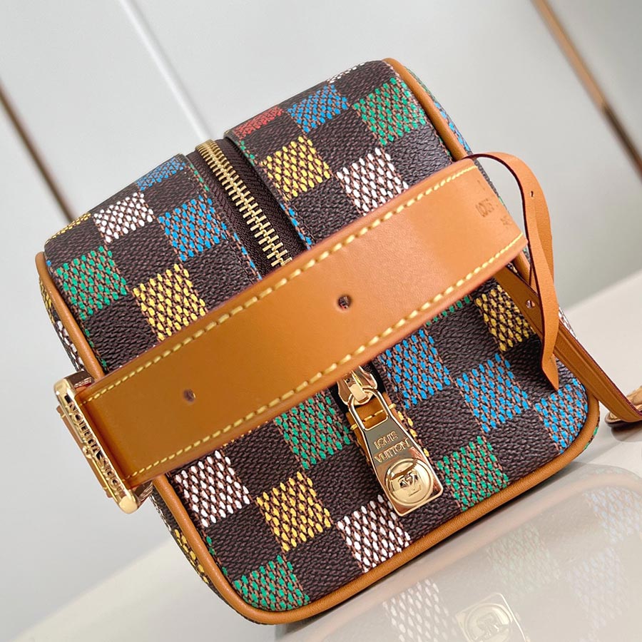 Louis Vuitton  Locker Dopp Kit  Damoflage
