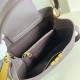 Louis Vuitton Capucines Souple