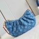 Louis Vuitton Pochette Valley Monogram