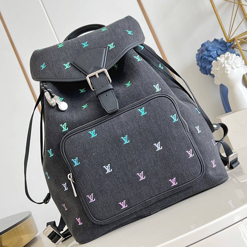 Louis Vuitton Montsouris  LV Blason