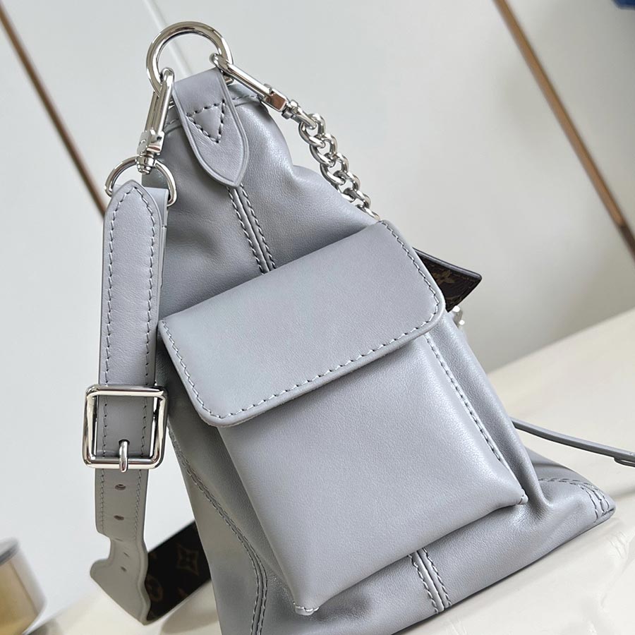 Louis Vuitton CarryAll Cargo