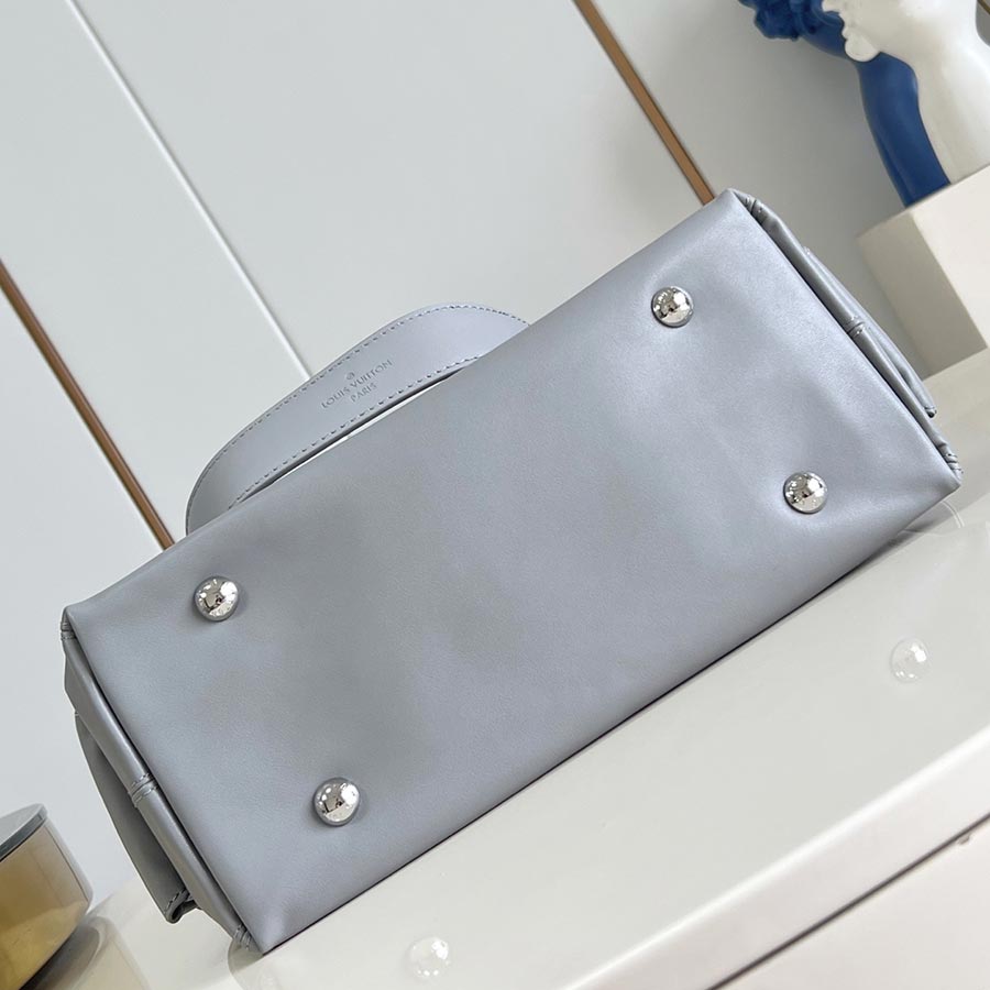 Louis Vuitton CarryAll Cargo