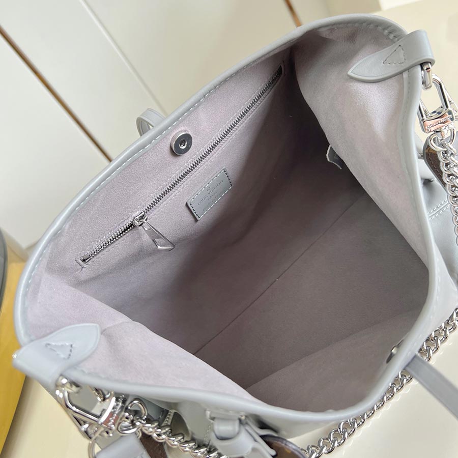 Louis Vuitton CarryAll Cargo