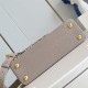 Louis Vuitton Capucines BB Taurillon Louis Vuitton Capucines BB Taurillon