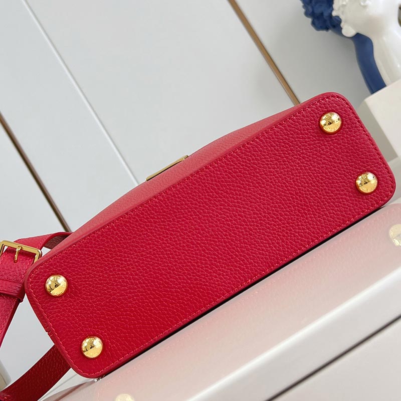 Louis Vuitton Capucines BB Taurillon Louis Vuitton Capucines BB Taurillon