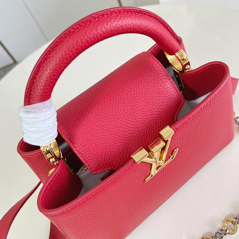 Louis Vuitton Capucines BB Taurillon Louis Vuitton Capucines BB Taurillon