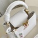 Louis Vuitton  Capucines Taurillon