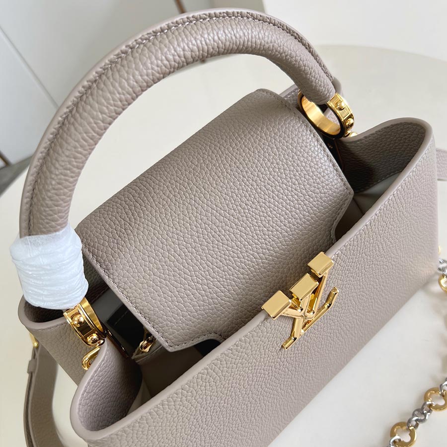 Louis Vuitton Capucines Chain On You Louis Vuitton Capucines Chain On You