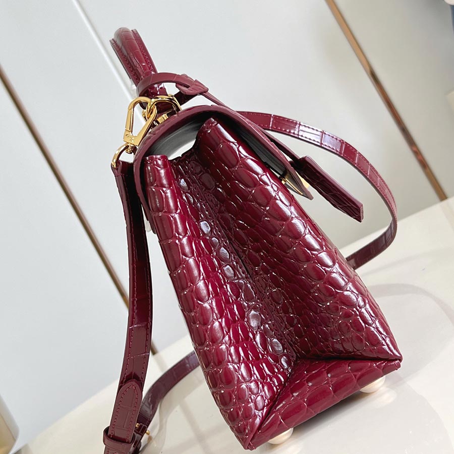 Louis Vuitton Rose des Vents