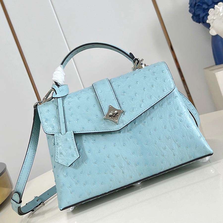 Louis Vuitton Rose des Vents