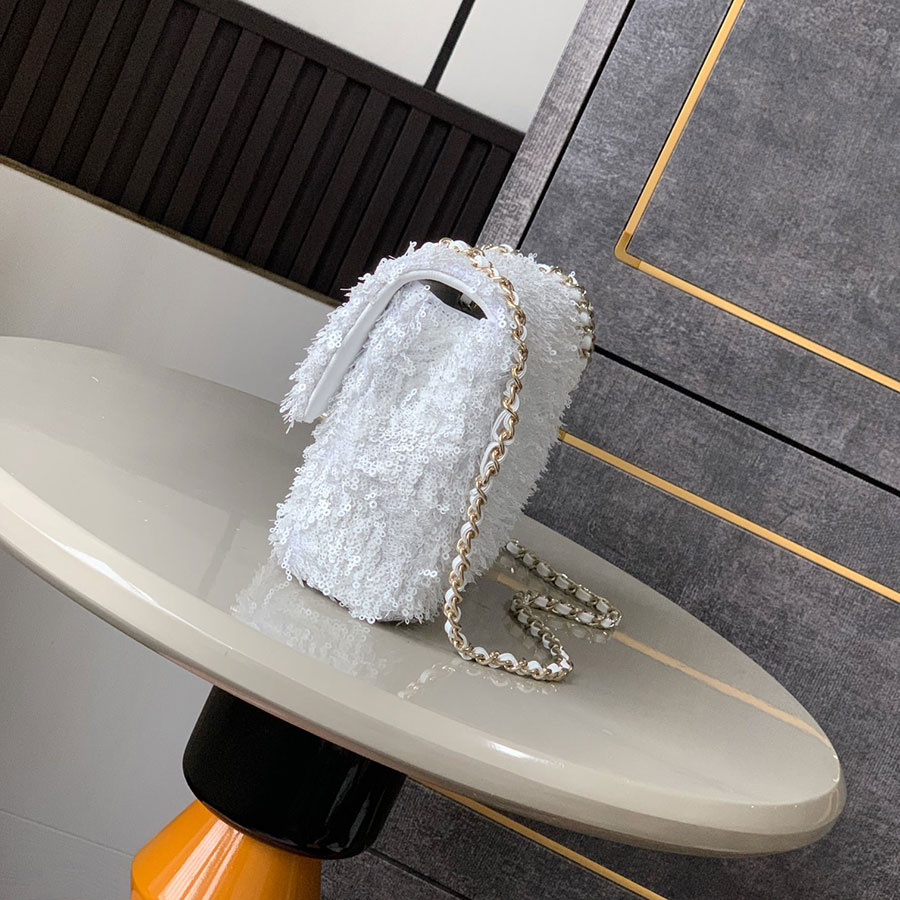 CHANEL Jumbo Classic Caviar Double Flap