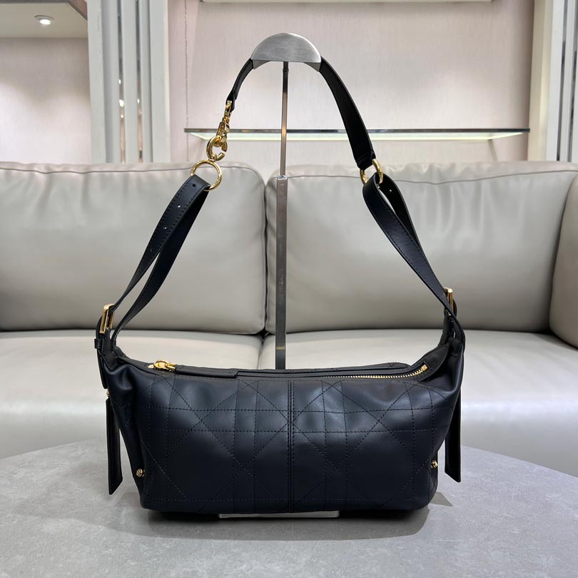 DIOR  D-Journey Christian Dior Paris