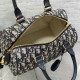 DIOR Groove