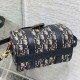 DIOR Groove