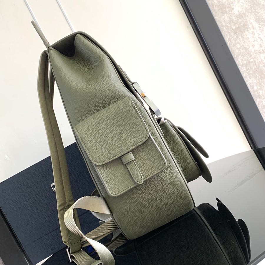DIOR  Gallop Christian Dior