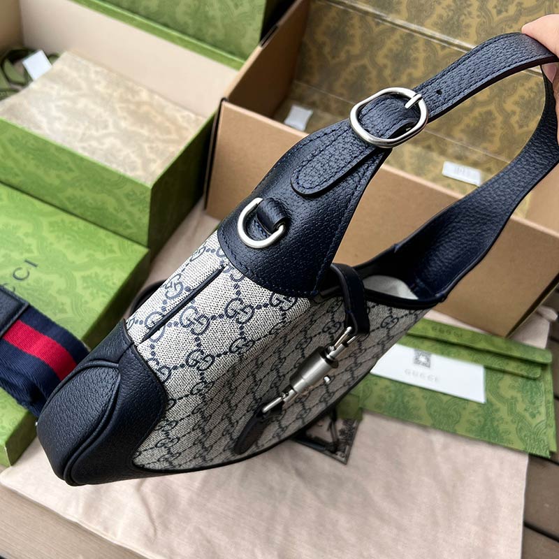 Gucci GG Supreme