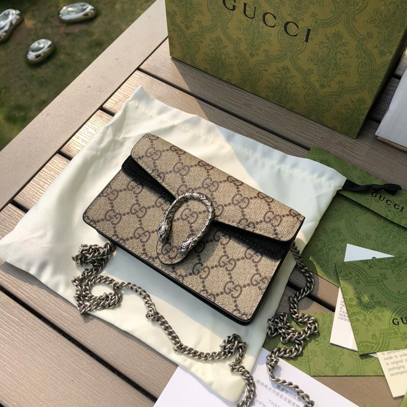 Gucci Supermin GG Supreme