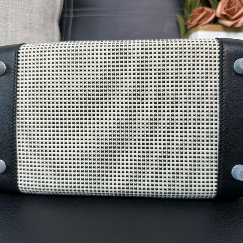 Hermès swift hand bag