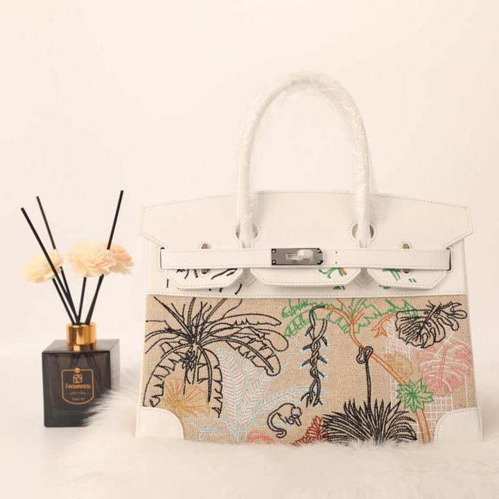 Hermès  swift  hand bag