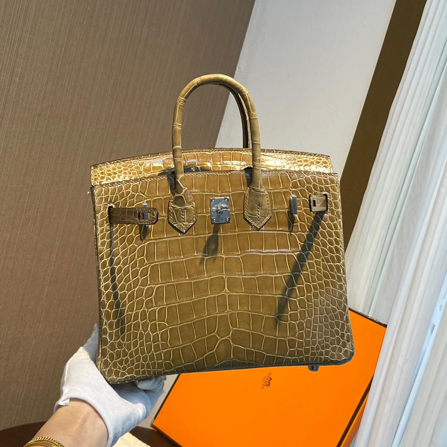 Hermès  Birkin hand bag