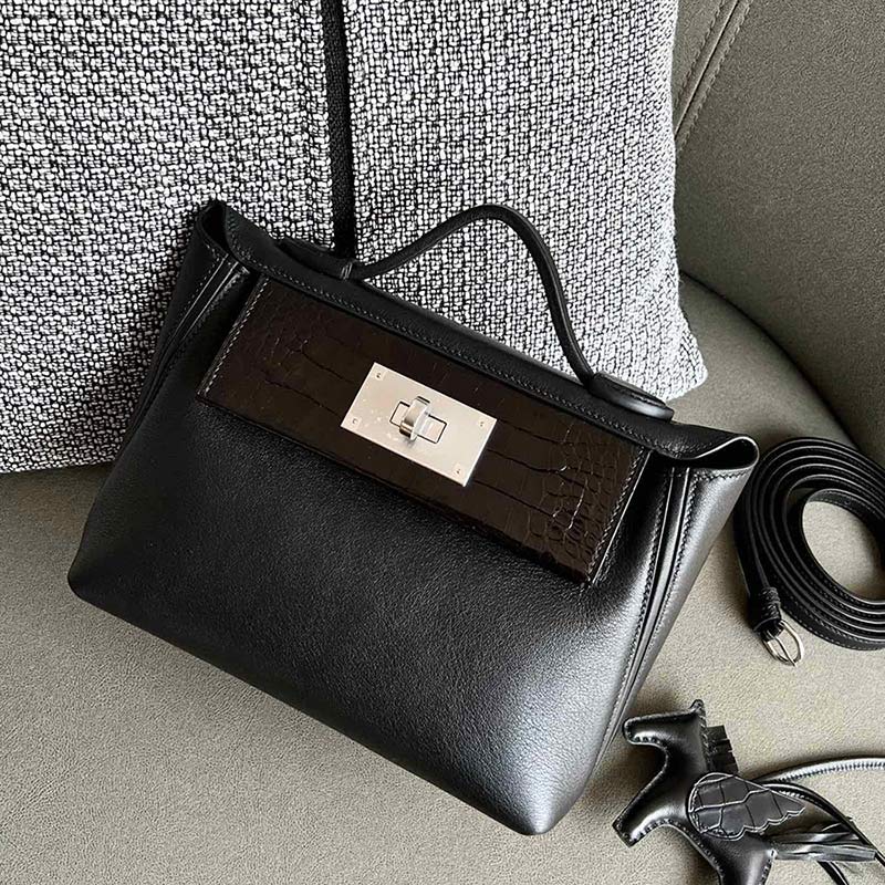 Hermès Kelly  mini Touch  hand bag