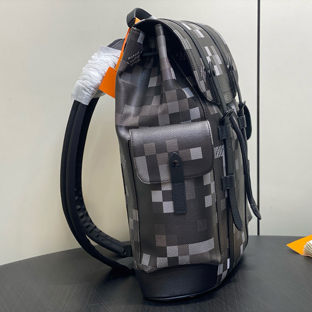 LOUIS VUITTON CHRISTOPHER BACKPACK DAMIER MM LOUIS VUITTON CHRISTOPHER BACKPACK DAMIER MM