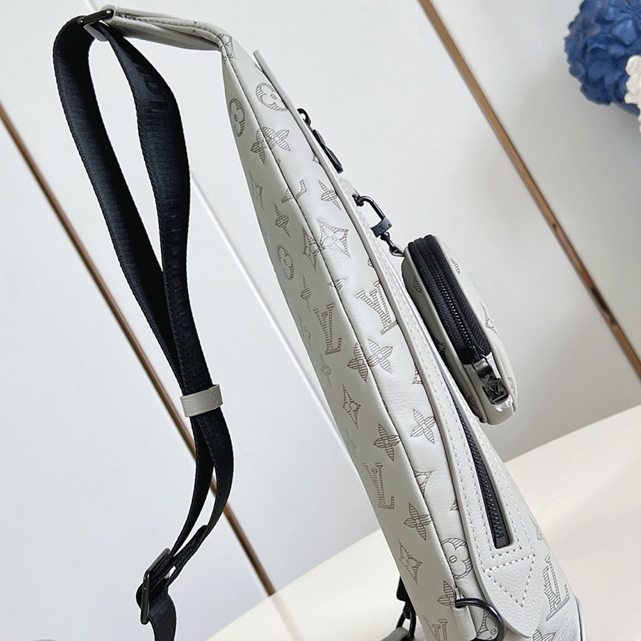 Louis Vuitton Duo Louis Vuitton Duo