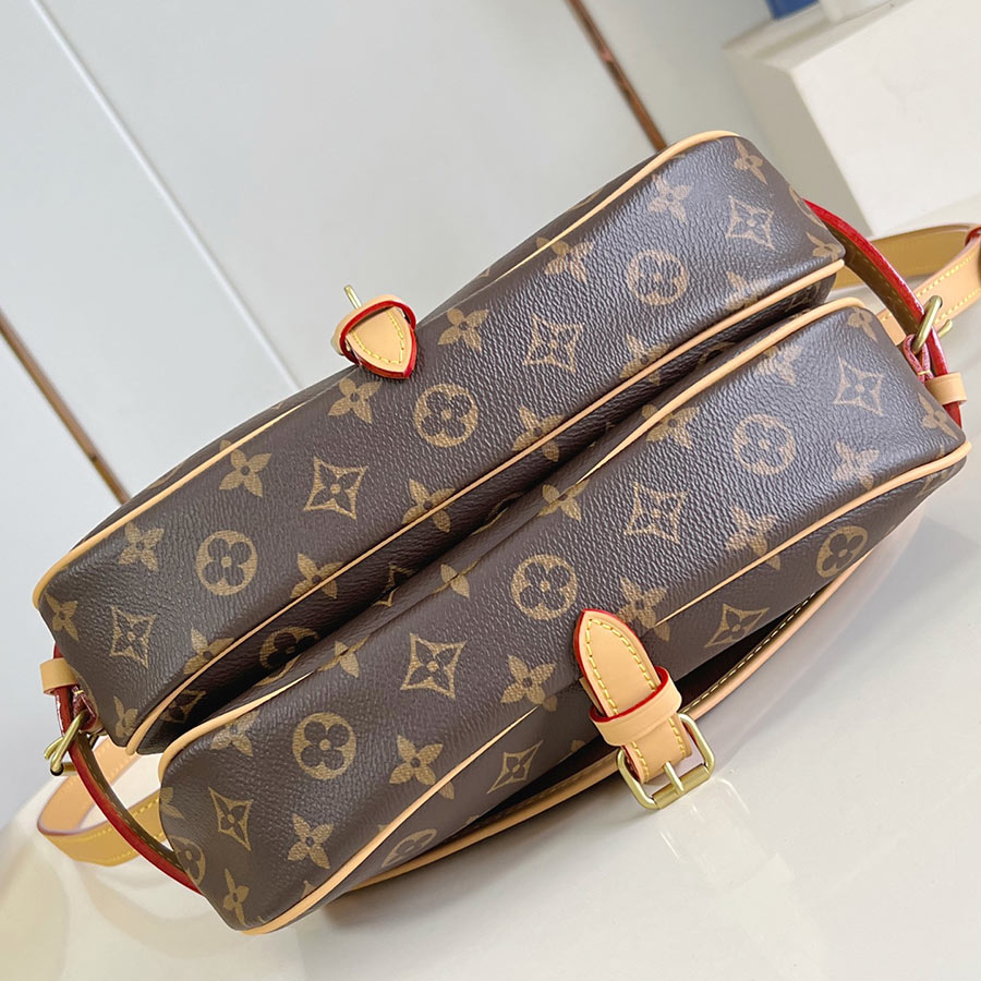 Louis Vuitton Monogram Saumur Louis Vuitton Monogram Saumur