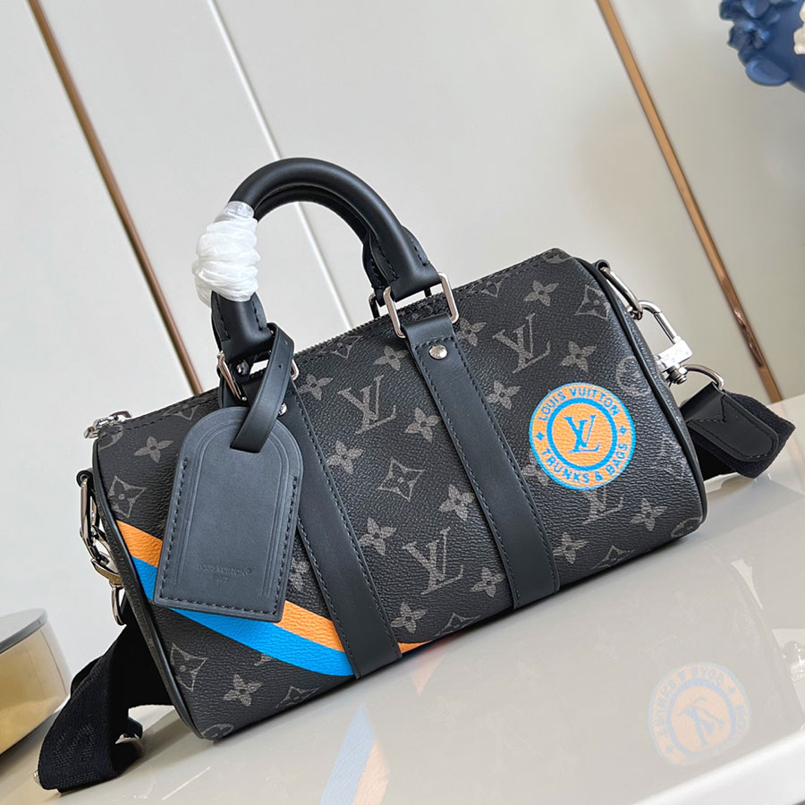 Louis Vuitton  P01942   Keepall 25   Monogram Eclipse