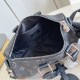 Louis Vuitton P01942 Keepall 25 Monogram Eclipse Louis Vuitton P01942 Keepall 25 Monogram Eclipse