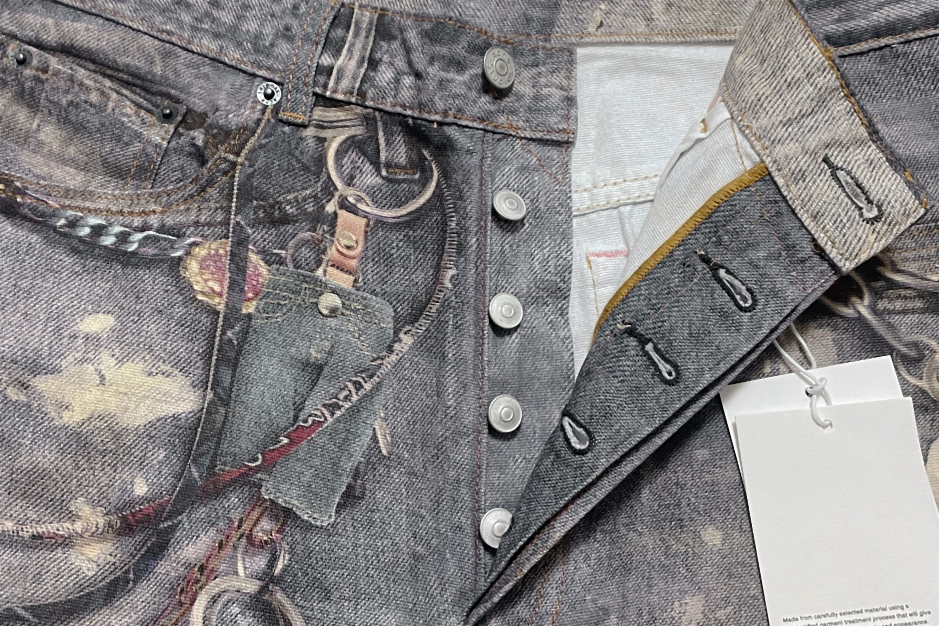 Acne Studio Trompe-l’oeil print 1981 short jeans Acne Studio Trompe-l’oeil print 1981 short jeans