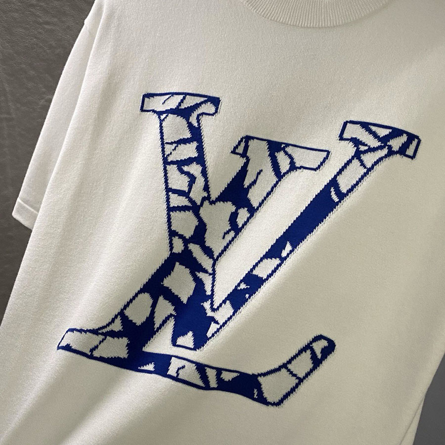 LOUIS VUITTON LOGO LCE TSHIRT LOUIS VUITTON LOGO LCE TSHIRT