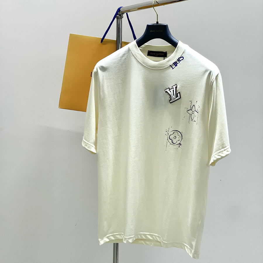 LOUIS VUITTON LOGO EMBROIDERY TSHIRT LOUIS VUITTON LOGO EMBROIDERY TSHIRT
