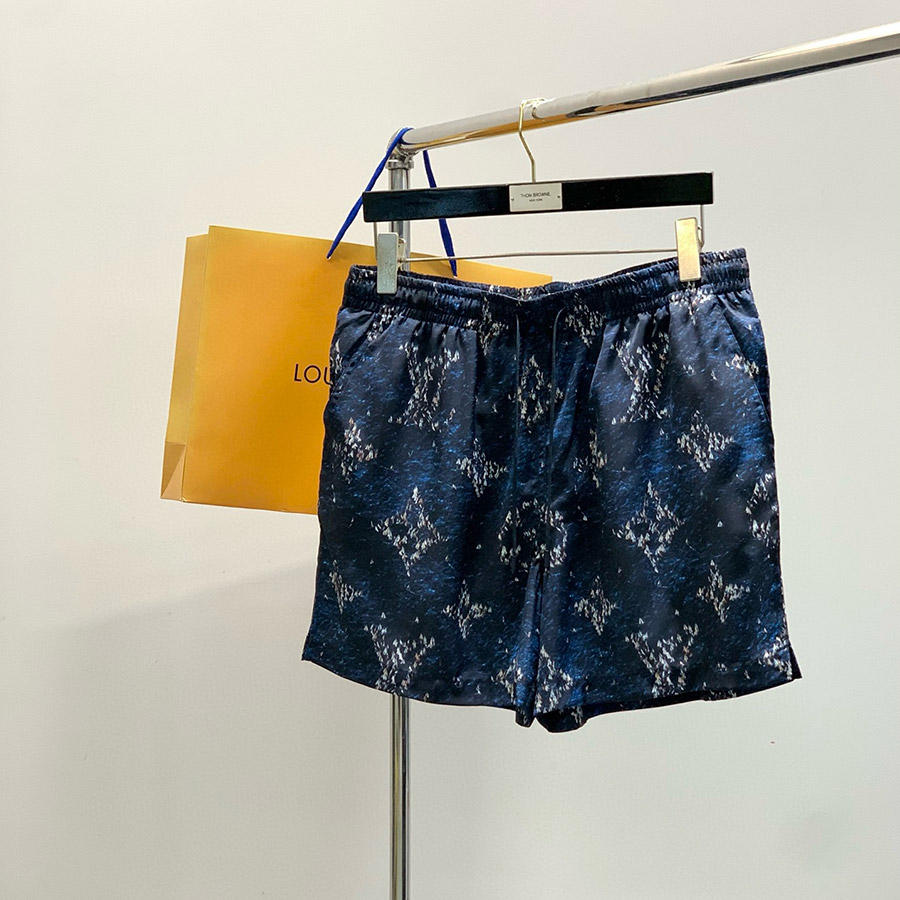 LOUIS VUITTON PRINT LOGO SHORTS 