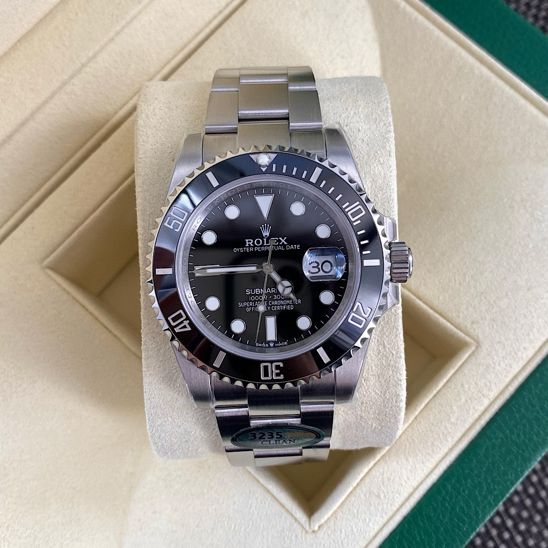 Rolex Submariner Date 