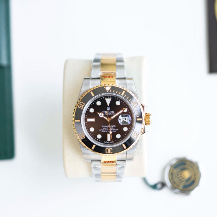 Rolex Submariner Date