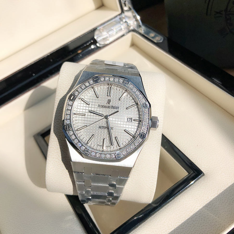 Audemars  Piguet