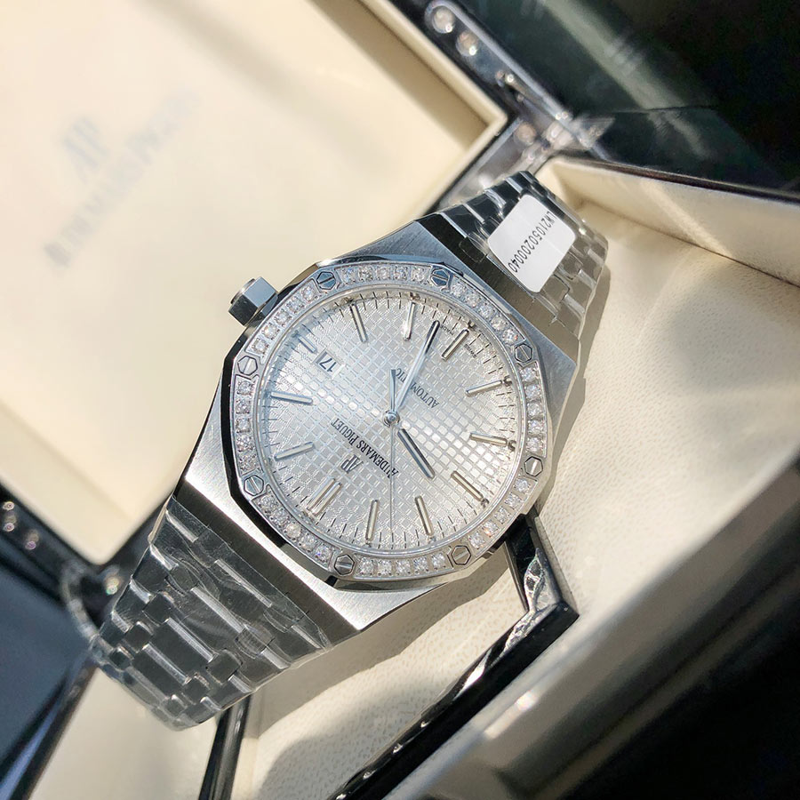 Audemars  Piguet