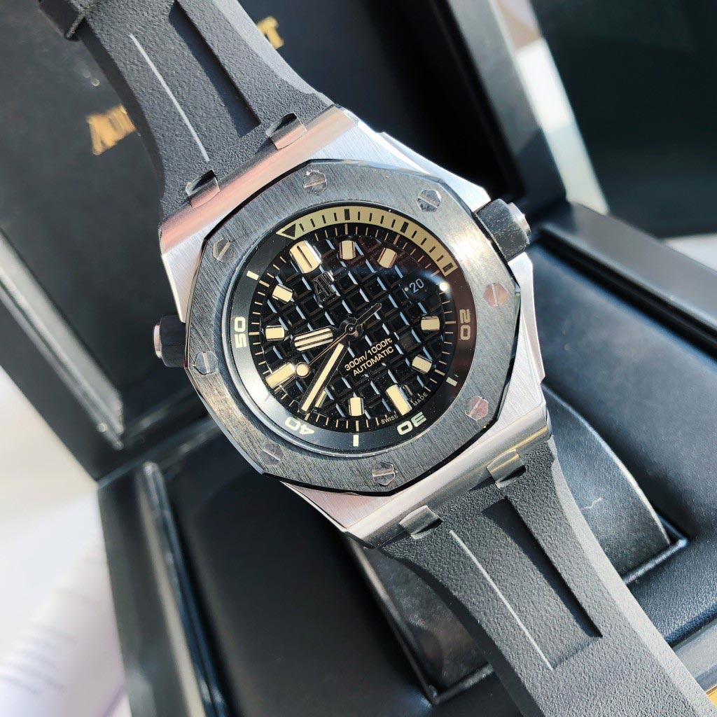 Audemars  Piguet