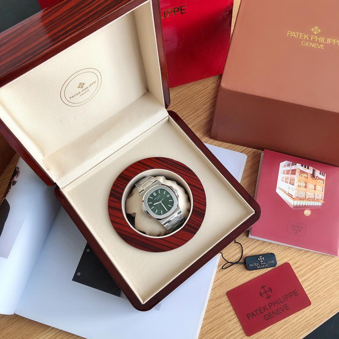 Patek Philippe Nautilus
